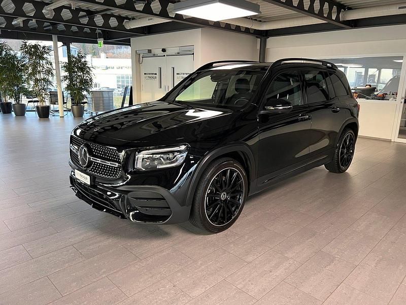 Gebraucht Mercedes GLB250 AMG line 224 PS (164 kW) 2022 SUV