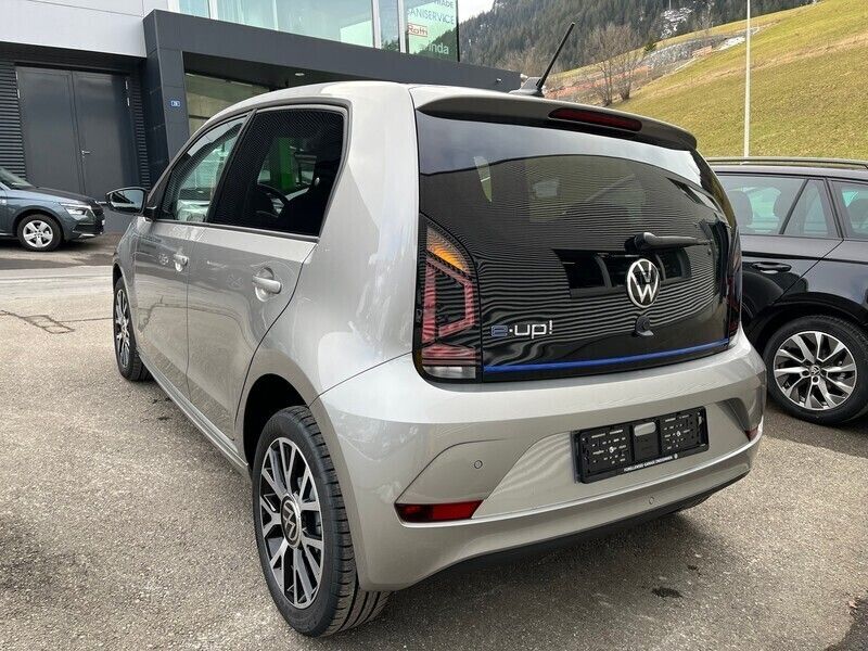 Gebraucht VW e-up! 61 kW (83 PS) 2023 Kleinwagen