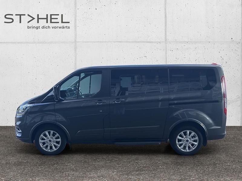 Gebraucht Ford Tourneo Custom Titanium 170 PS (125 kW) 2018 Schwarz Van