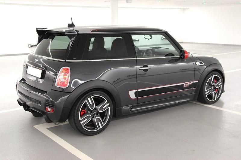 Gebraucht 2013 Mini John Cooper Works Kleinwagen | CHF 15’900 - Bild 1/4