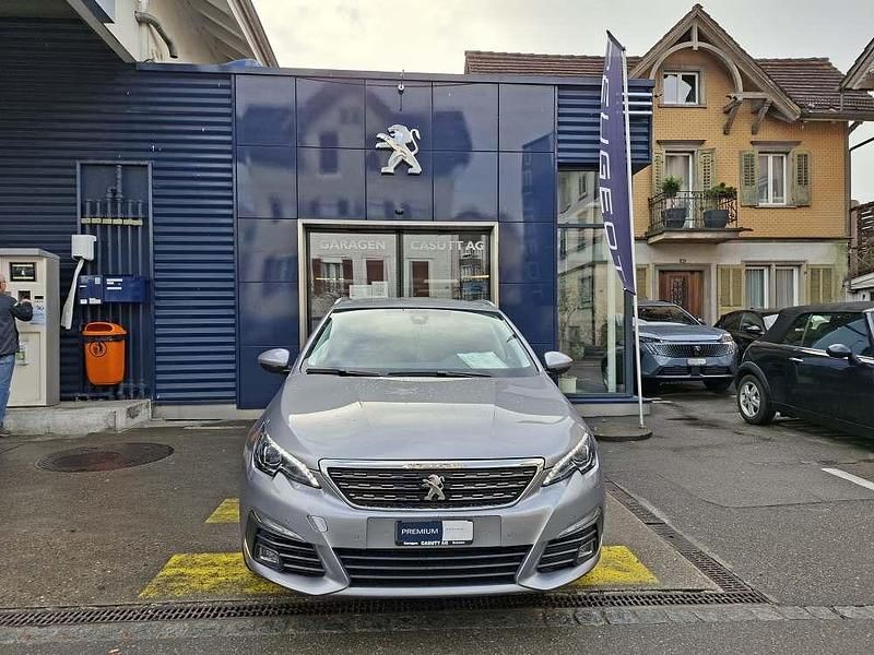 Gebraucht Peugeot 308 SW Allure 131 PS (96 kW) 2020 Grau Kombi