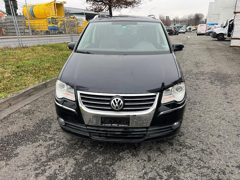 Gebraucht VW Touran Trendline 140 PS (102 kW) 2008 Van / Kleinbus