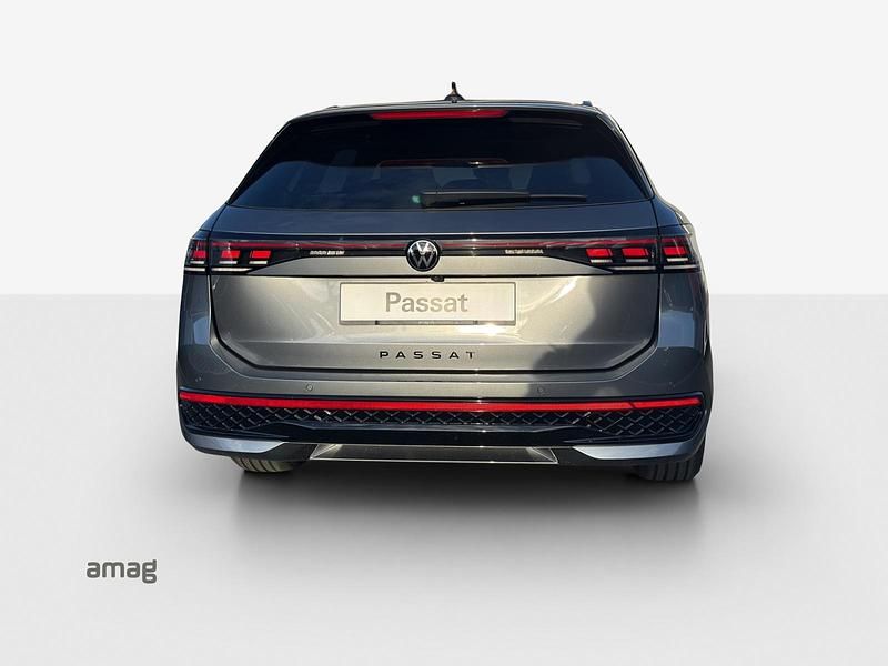 Neu VW Passat R-line 193 PS (141 kW) 2025 Diabas grey metallic  dachlackierung schwarz uni Kombi