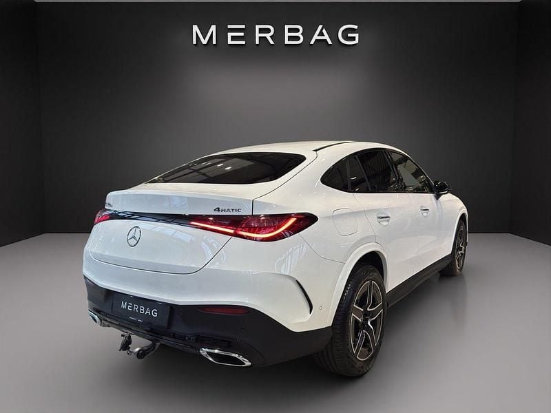 Gebraucht Mercedes GLC300 313 PS (230 kW) 2024 Coupé