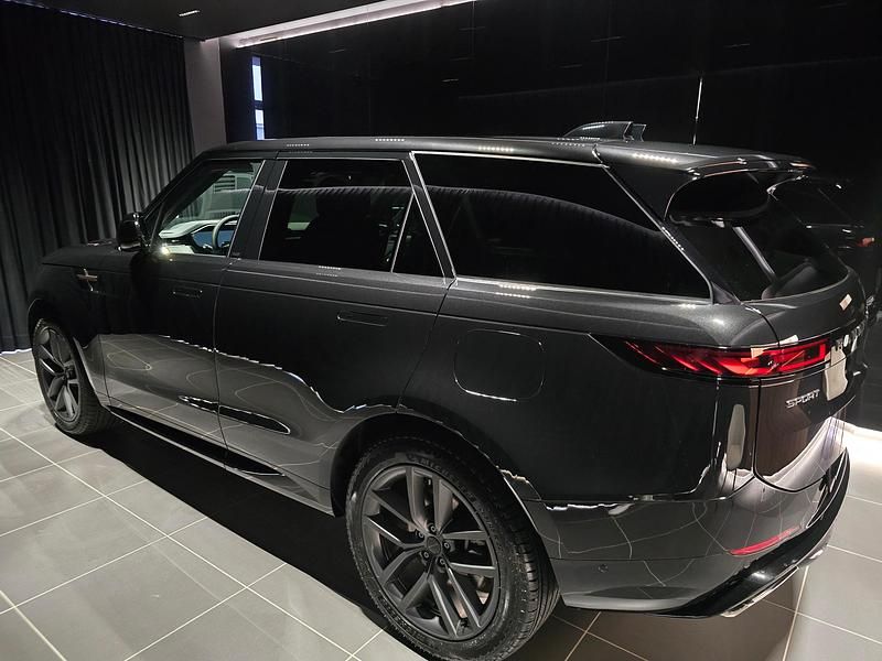 Neu Land Rover Range Rover Sport SE Dynamic 460 PS (338 kW) 2025 Schwarz SUV