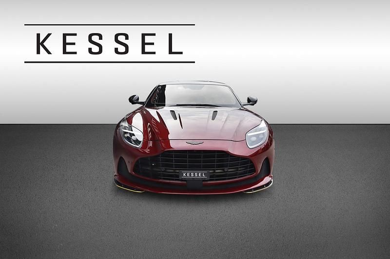 Gebraucht Aston Martin DB12 680 PS (500 kW) 2024 Rot Coupé
