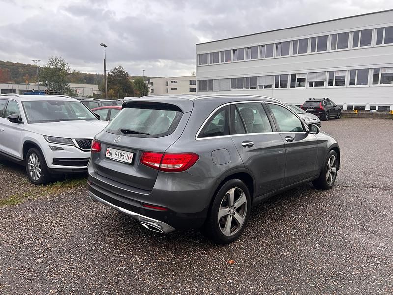 Gebraucht Mercedes GLC250 Exclusive 204 PS (150 kW) 2015