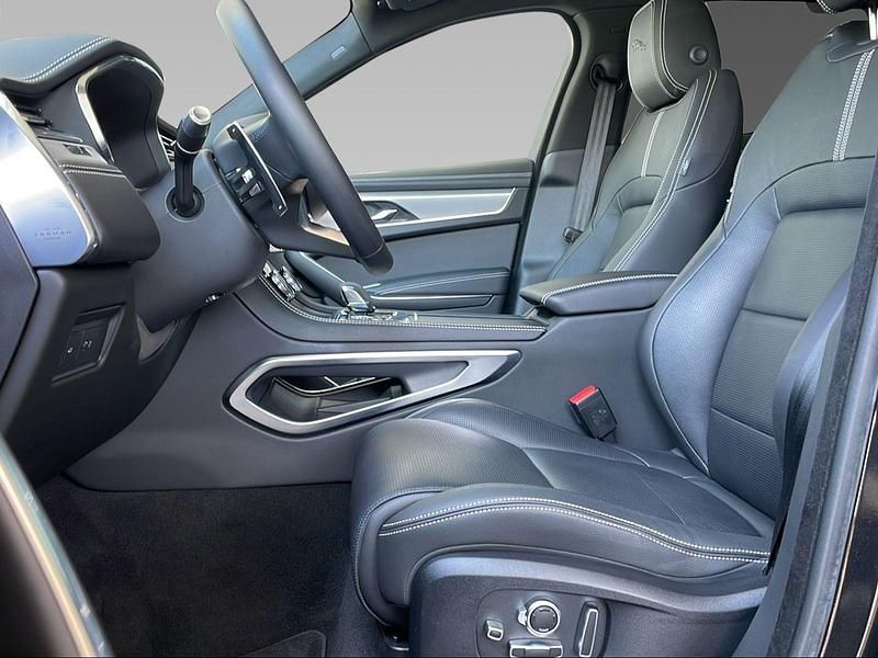 Gebraucht Jaguar F-Pace R-Dynamic 300 PS (220 kW) 2021 SUV