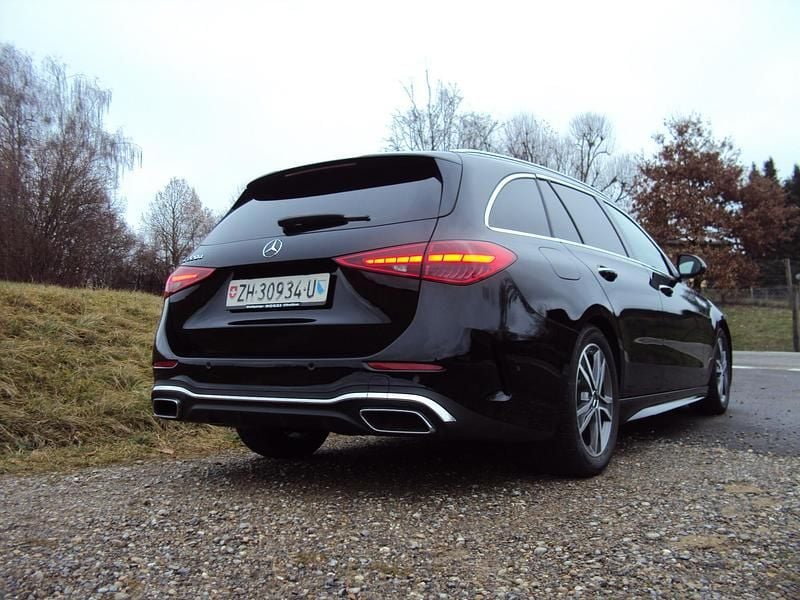 Gebraucht Mercedes C220 AMG line 200 PS (147 kW) 2022