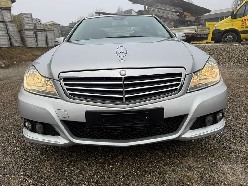 Gebraucht Mercedes C200 136 PS (100 kW) 2011