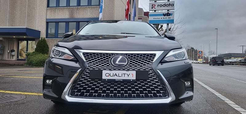 Gebraucht 2018 Lexus CT200h Sport Line | CHF 14’900 - Bild 1/4