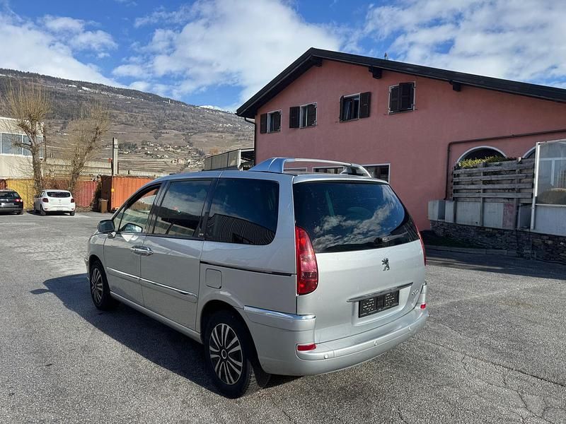 Gebraucht Peugeot 807 Family 136 PS (100 kW) 2008 Van / Kleinbus