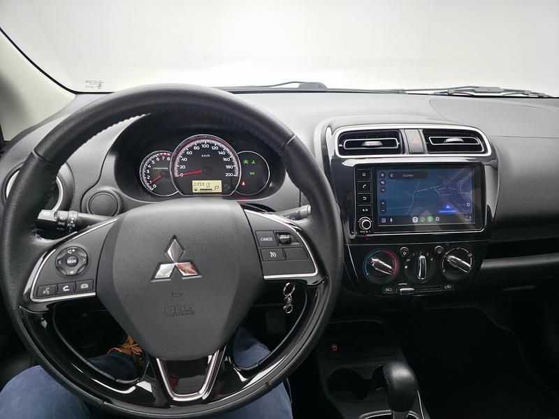 Gebraucht Mitsubishi Space Star Inform 71 PS (52 kW) 2023 Kleinwagen