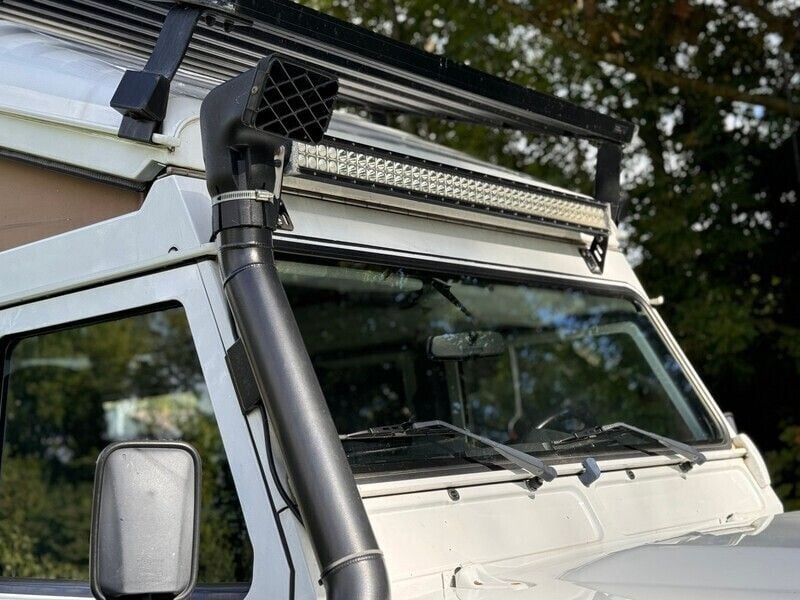 Gebraucht Land Rover Defender 122 PS (89 kW) 2011 SUV