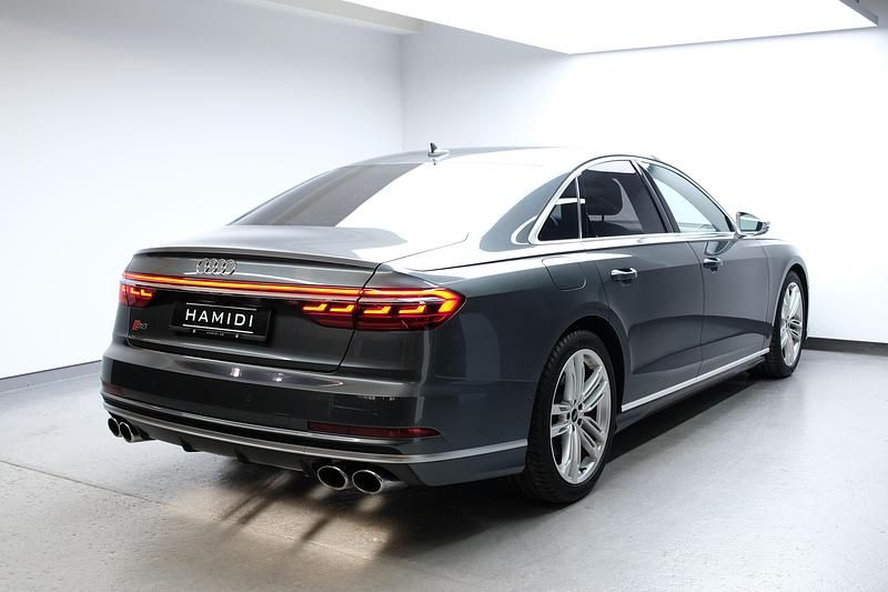 Gebraucht Audi S8 571 PS (419 kW) 2020 Limousine