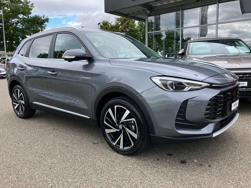 Neu MG ZS Luxury 197 PS (144 kW) 2025 Limousine