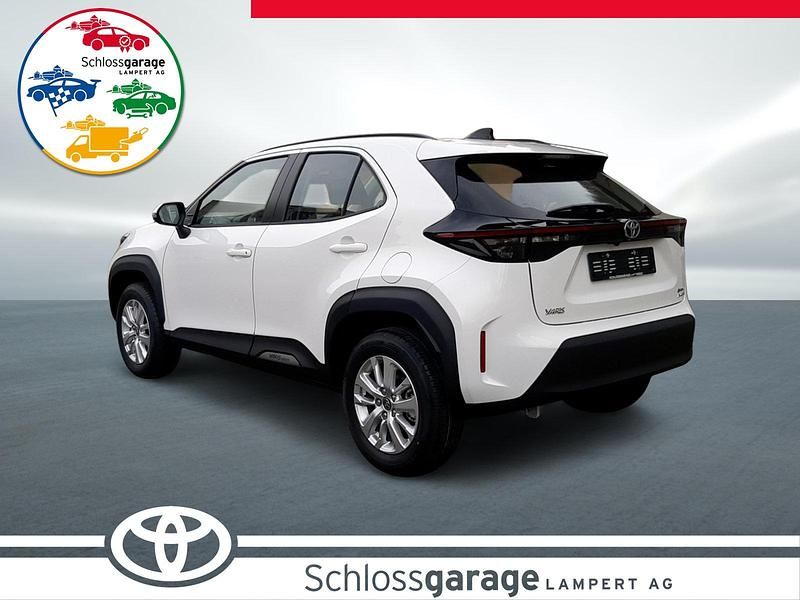 Neu Toyota Yaris Cross Comfort 131 PS (96 kW) 2025 SUV