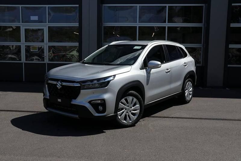 Neu Suzuki SX4 129 PS (94 kW) 2025 Kombi