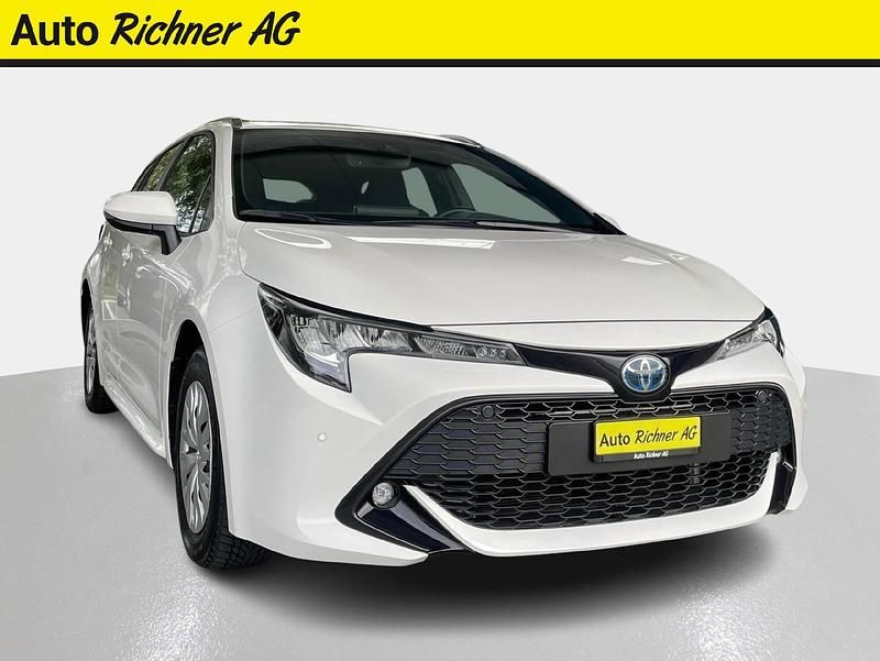 Gebraucht Toyota Corolla Comfort 122 PS (89 kW) 2022 Weiss Kombi