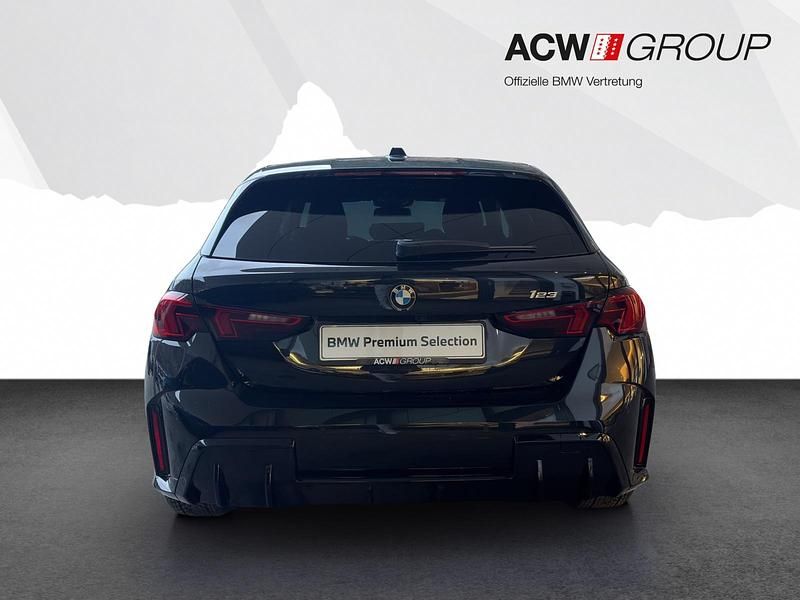 Gebraucht BMW 123 M Sport 218 PS (160 kW) 2025 Kleinwagen