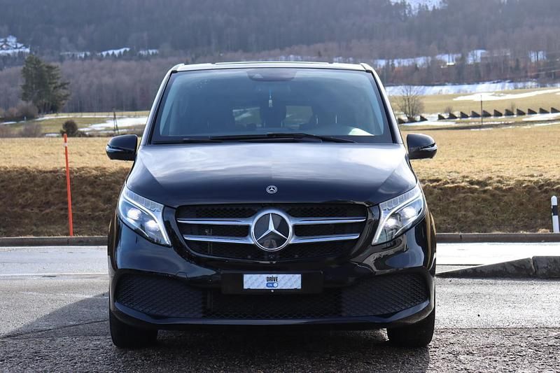 Gebraucht Mercedes V250 190 PS (139 kW) 2019 Van / Kleinbus