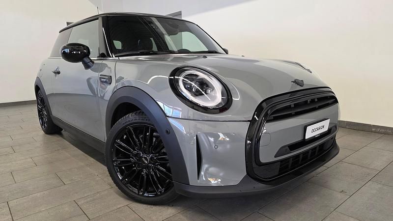 Grau Gebraucht 2022 Mini Cooper Kleinwagen | CHF 23’900 (Fairer Preis) - Bild 1/4