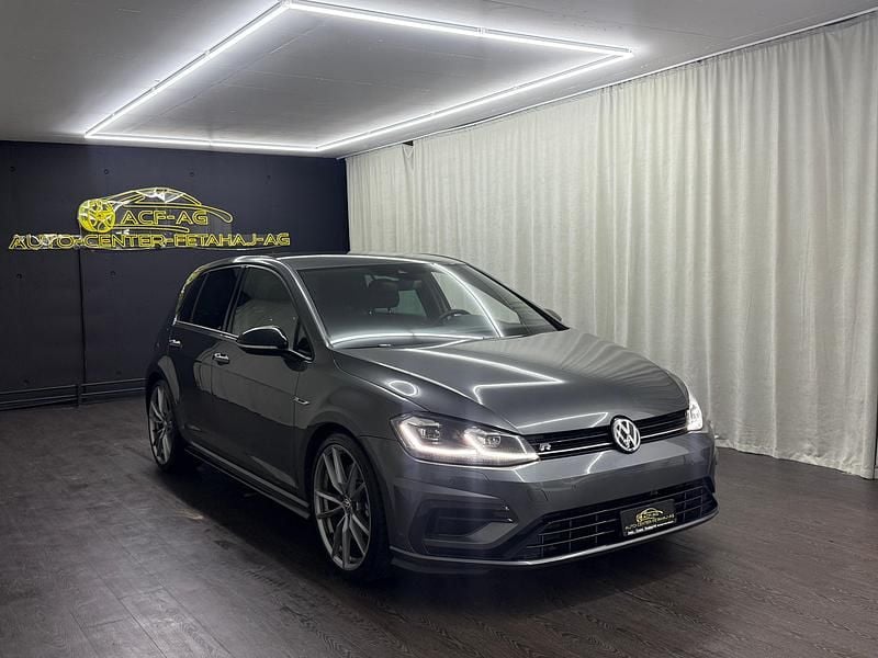 Gebraucht VW Golf VII R 301 PS (221 kW) 2019