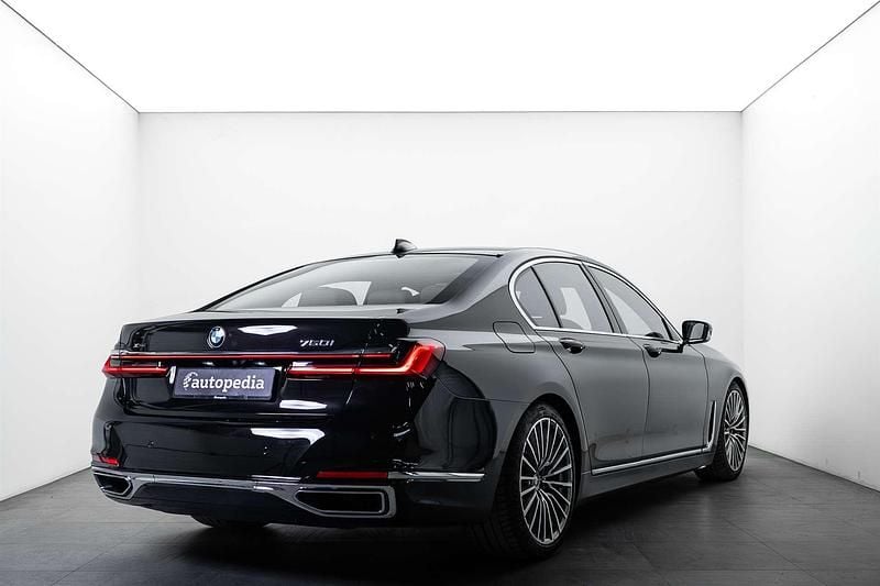 Gebraucht BMW 750 530 PS (389 kW) 2019 Limousine