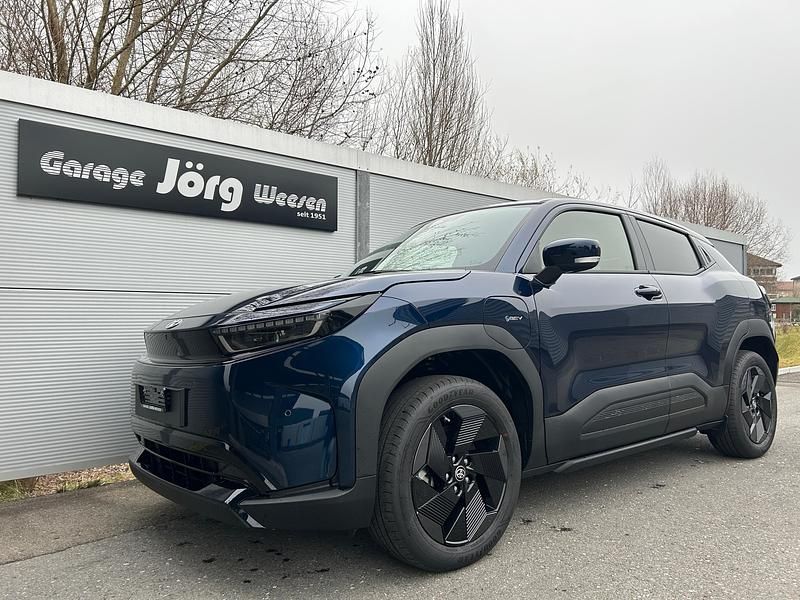 Blau Neu 2025 Toyota Urban Cruiser Comfort SUV | CHF 31’900 - Bild 1/4