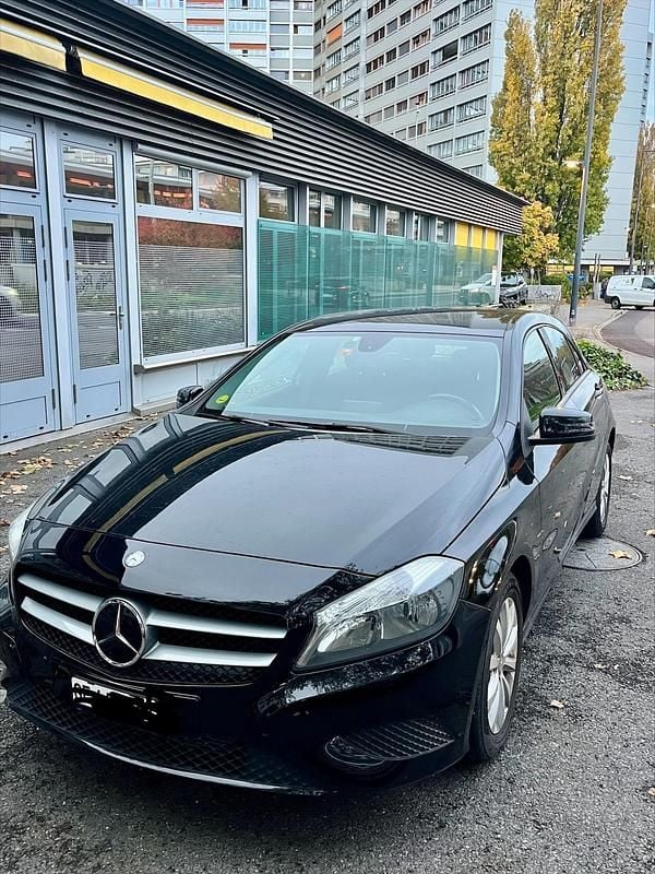 Gebraucht Mercedes A160 90 PS (66 kW) 2015