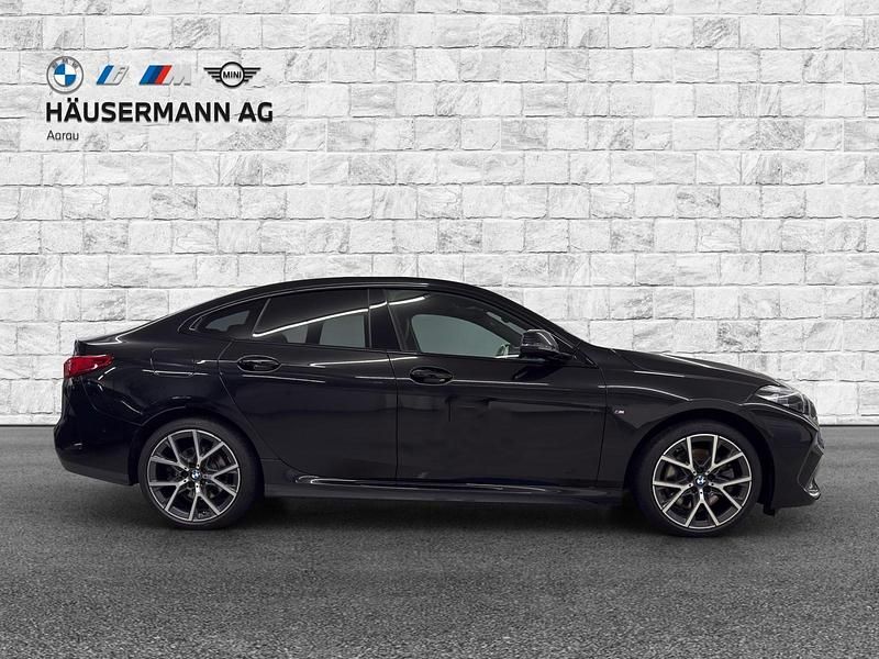 Gebraucht BMW 220 M Sport 178 PS (130 kW) 2022 Schwarz Limousine