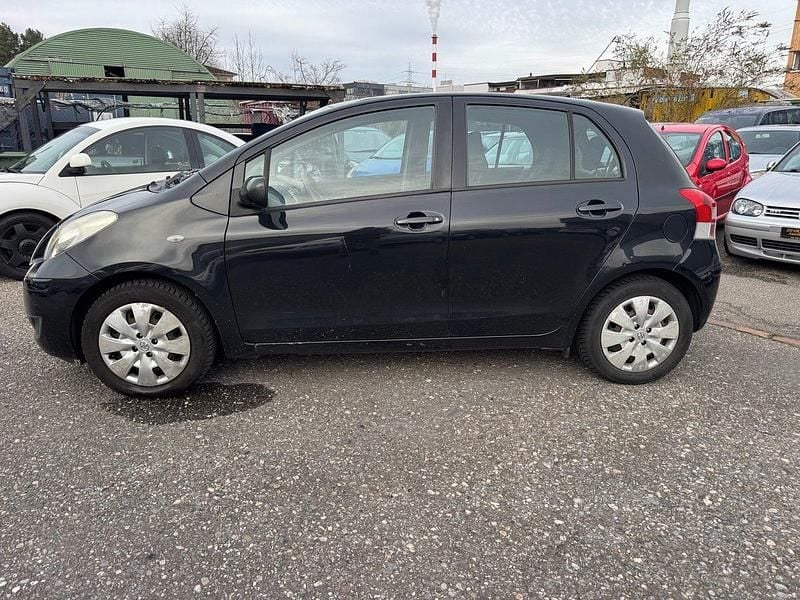 Gebraucht Toyota Yaris Sol 99 PS (72 kW) 2011 Kleinwagen