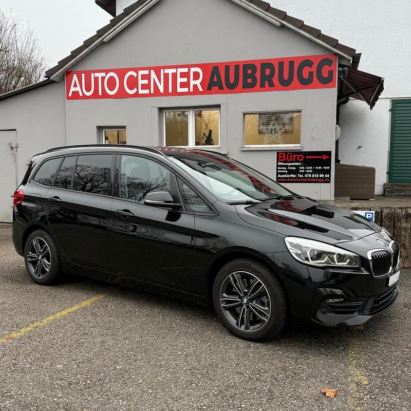 Gebraucht 2022 BMW 218 Gran Tourer Sport Line Van / Kleinbus | CHF 26’999 (Teuer) - Bild 1/4