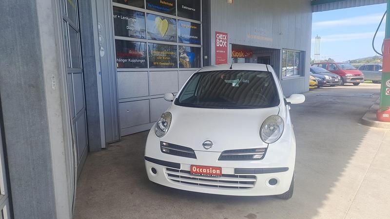 Gebraucht Nissan Micra Acenta 88 PS (64 kW) 2004 Weiss Kleinwagen