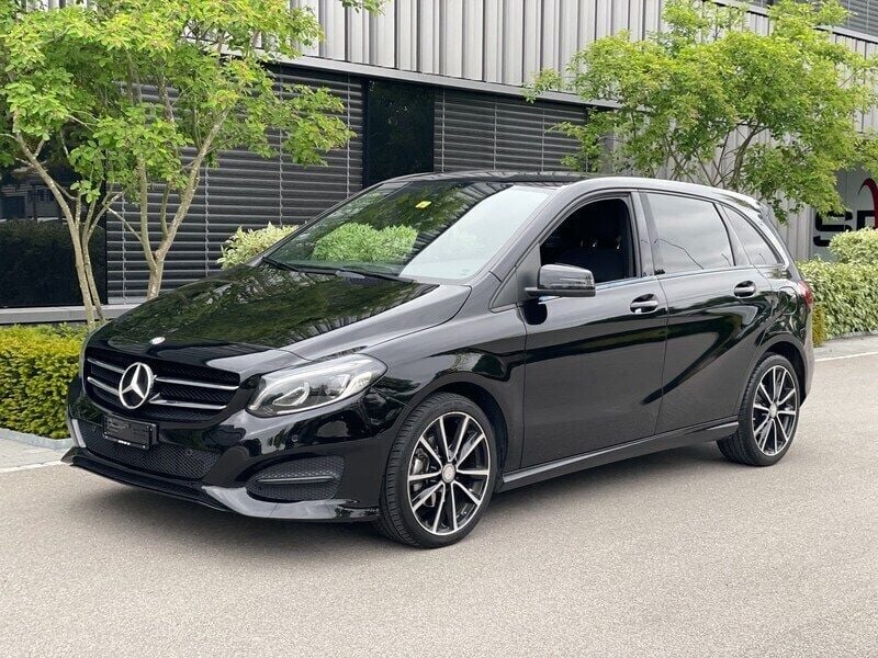 Schwarz Gebraucht 2016 Mercedes B200 Style Van / Kleinbus | CHF 14’990 - Bild 1/4