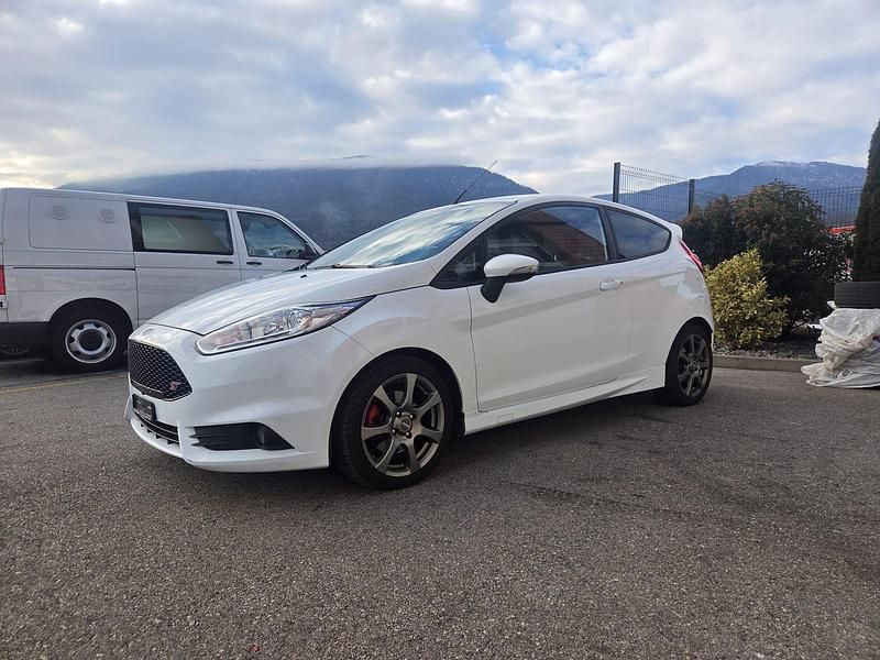 Gebraucht Ford Fiesta ST 182 PS (133 kW) 2013 Kleinwagen