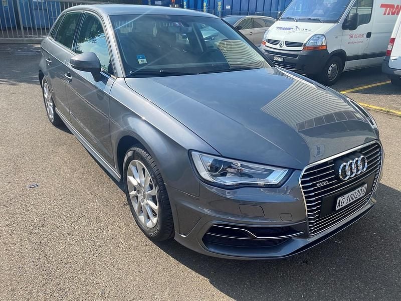 Gebraucht Audi A3 Sportback e-tron Ambition 204 PS (150 kW) 2016 Kleinwagen