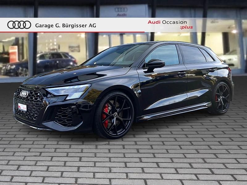 Schwarz Gebraucht 2021 Audi RS3 Ambiente Limousine | CHF 50’990 (Fairer Preis) - Bild 1/4