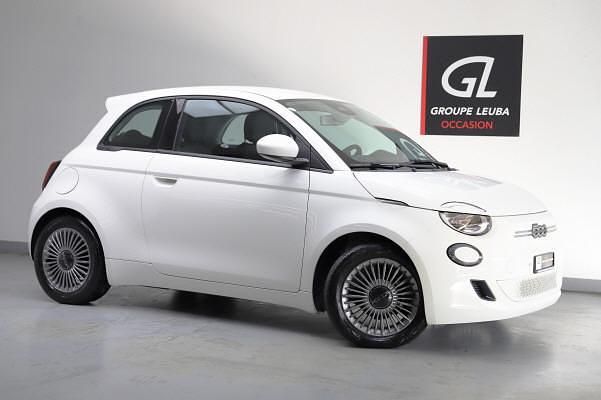 Weiss Gebraucht 2023 Fiat 500e Kleinwagen | CHF 13’900 (Fairer Preis) - Bild 1/4