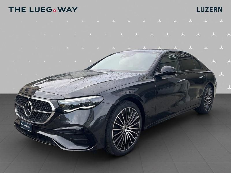 Grau Gebraucht 2024 Mercedes E220 AMG line Limousine | CHF 81’500 (Fairer Preis) - Bild 1/4