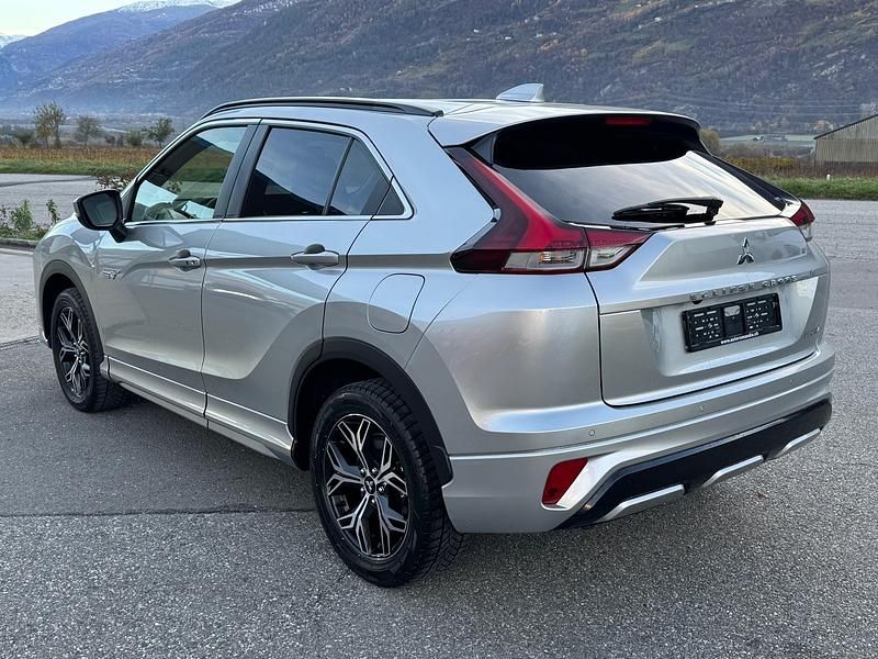 Gebraucht Mitsubishi Eclipse Cross Instyle 188 PS (138 kW) 2022 SUV