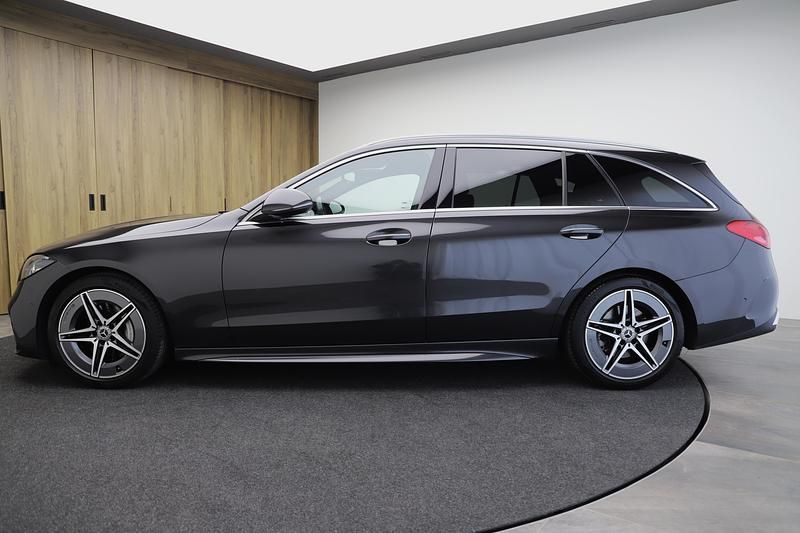 Gebraucht Mercedes C200 AMG line 204 PS (150 kW) 2022