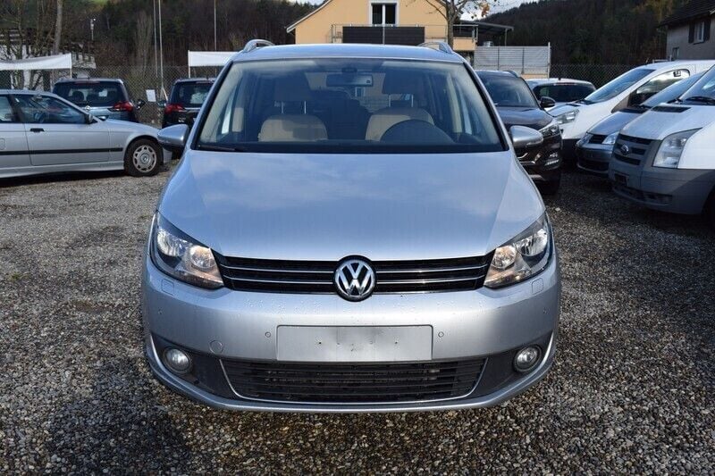 Gebraucht 2011 VW Touran Trendline Van / Kleinbus | CHF 9’500 (Teuer) - Bild 1/4