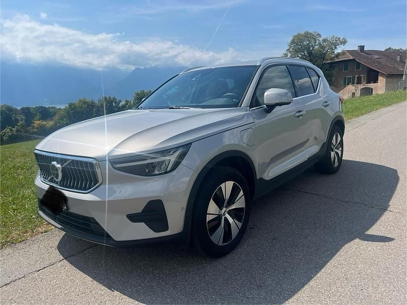 Gebraucht 2023 Volvo XC40 Core SUV | CHF 35’900 (Etwas zu teuer) - Bild 1/4