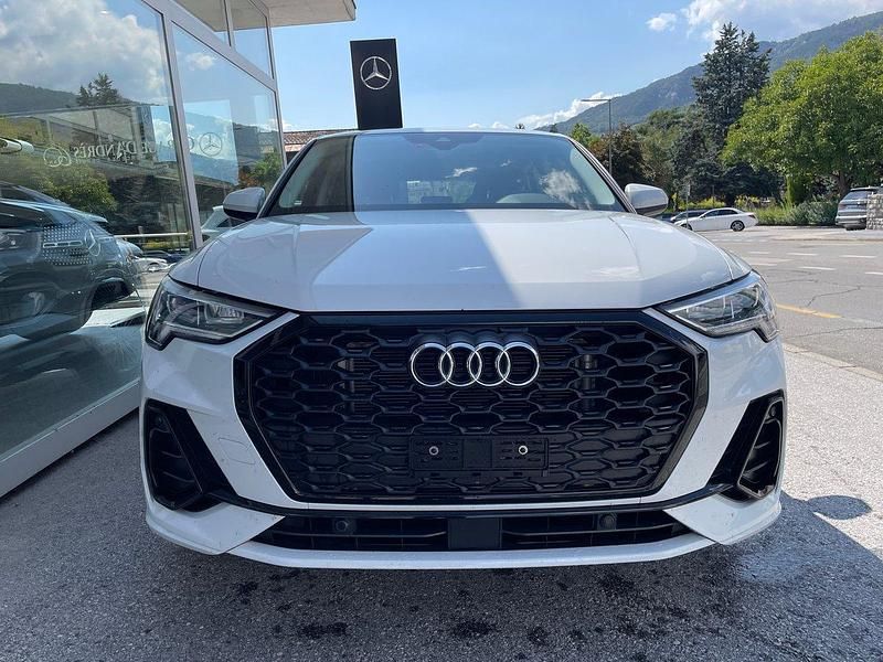 Gebraucht Audi Q3 Sportback Attraction 150 PS (110 kW) 2023 SUV