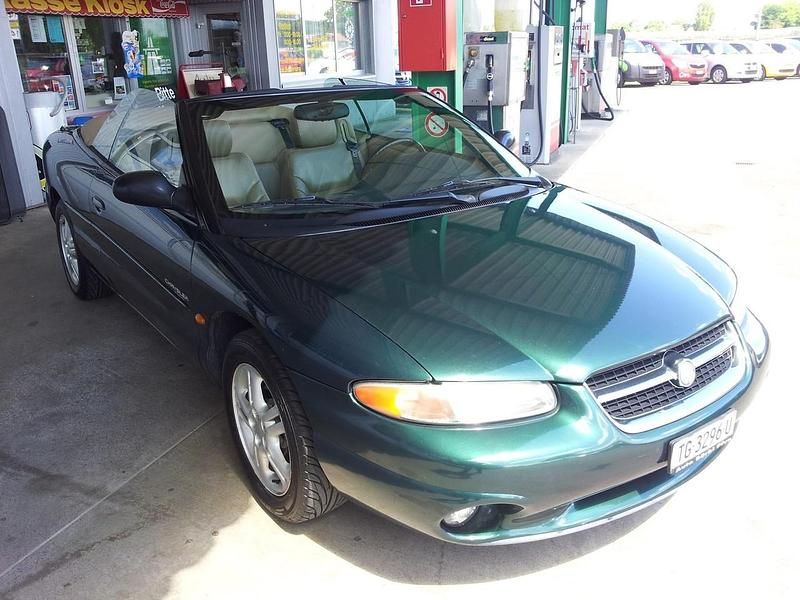 Gebraucht Chrysler Stratus 163 PS (119 kW) 1997 Grün Cabrio