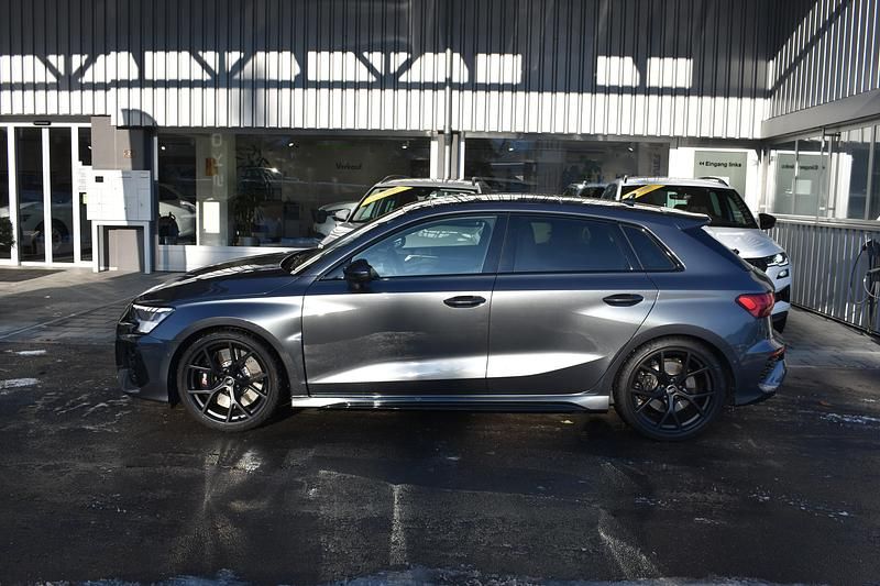 Gebraucht Audi RS3 Sportback 400 PS (294 kW) 2024 Kleinwagen