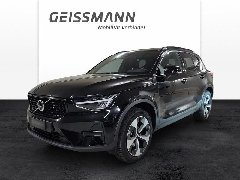 Schwarz Gebraucht 2024 Volvo XC40 Plus SUV | CHF 39’920 (Fairer Preis) - Bild 1/4