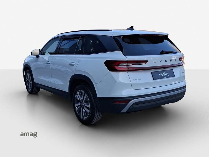 Neu Skoda Kodiaq Dynamic 193 PS (141 kW) 2026 Moon weiss, metallic SUV