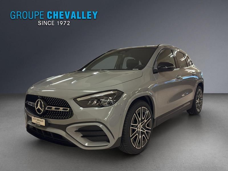 Neu Mercedes GLA220 190 PS (139 kW) 2026 Grau SUV